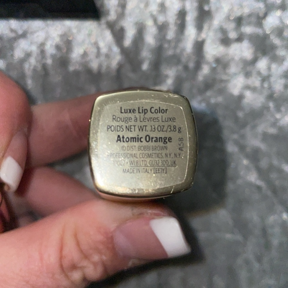 Bobbi Brown Bundle - Highlighting Powder -28 oz., Blush, and Lux Lip Color. - Picture 3 of 4